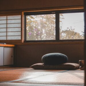 enkuu-smile-BYe7t8iSf50-unsplash